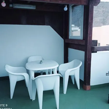 Atico Amplio Con Estupendas Vistas Al Mar * 莫罗德哈布雷